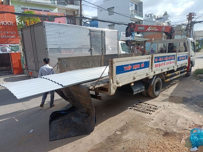 Liên hệ ngay Mạnh Hà để được tư vấn và báo giá mới nhất tôn lạnh