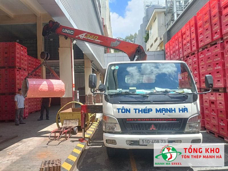 Liên hệ ngay Đại lý inox Mạnh Hà để được tư vấn về sản phẩm tôn giả ngói Ruby