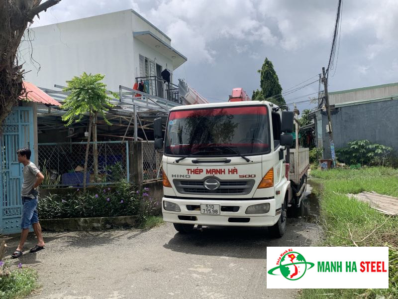 Mạnh Hà chuyên phân phối phụ kiện sắt hộp giá cả cạnh tranh, thấp hơn 3-7% so với thị trường, miễn phí vận chuyển