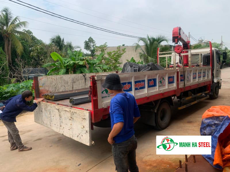 Mua thép hình Thái Lan tại Mạnh Hà được vận chuyển tận nơi, kiểm tra hàng trước khi nhận
