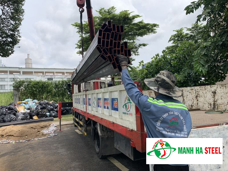 Mua thép hộp Trung Quốc chất lượng, mẫu mã đẹp tại Đại lý inox Mạnh Hà