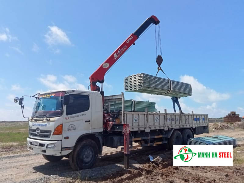 Mua tôn cách nhiệt 2 lớp giá tốt tại Đại lý inox Mạnh Hà