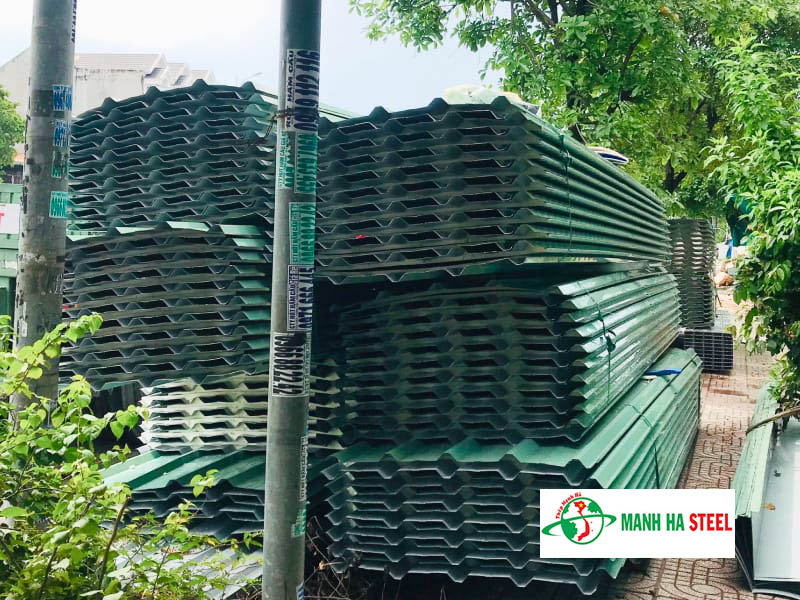 Mua tôn màu xanh giá rẻ, đa dạng chủng loại