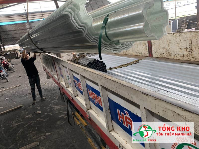 Mua tôn nhựa chống nóng chất lượng cao, giá rẻ tại Đại lý inox Mạnh Hà