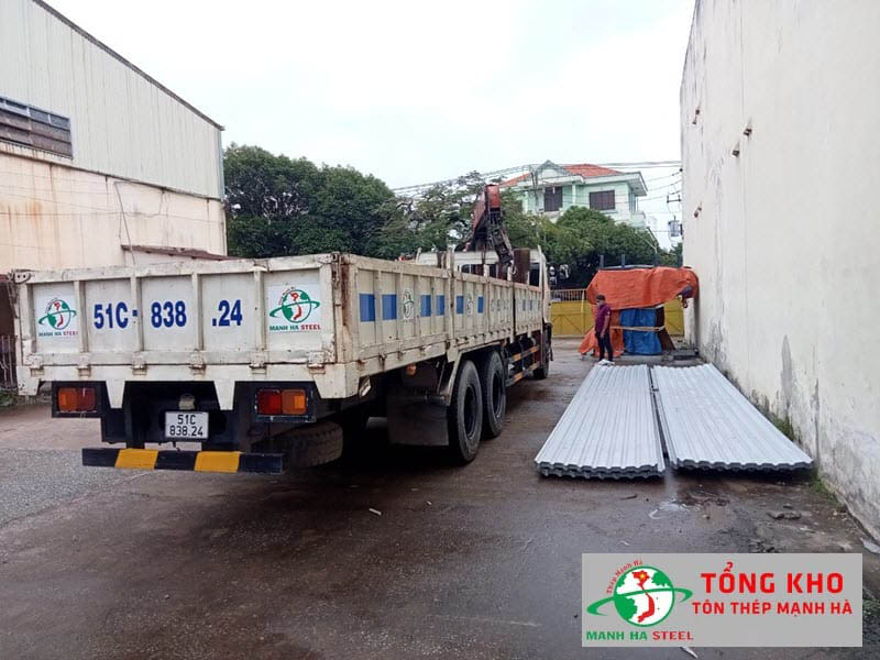 Mạnh Hà cung ứng tôn mạ kẽm nóng chính hãng, CK 3 -7%
