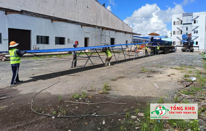 Mua tôn lợp seamlock giá rẻ, CK 3 -7% tại Mạnh Hà