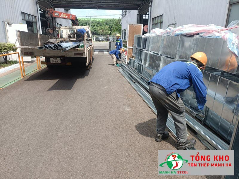 Đại lý inox Mạnh Hà - Nhà cung cấp thép V Quyền Quyên chính hãng, giá rẻ