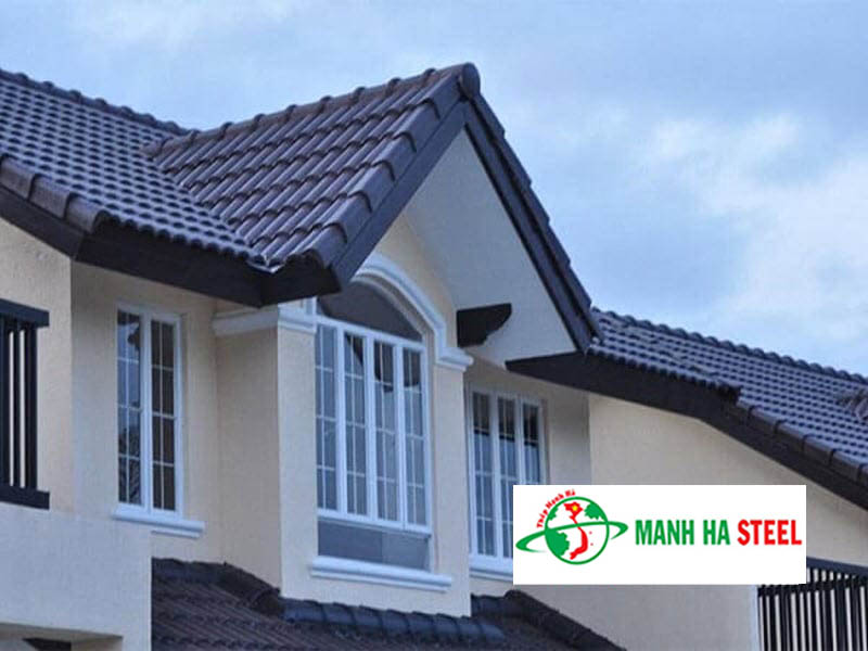 Thiết kế nhà tôn giả ngói xanh đẹp mắt