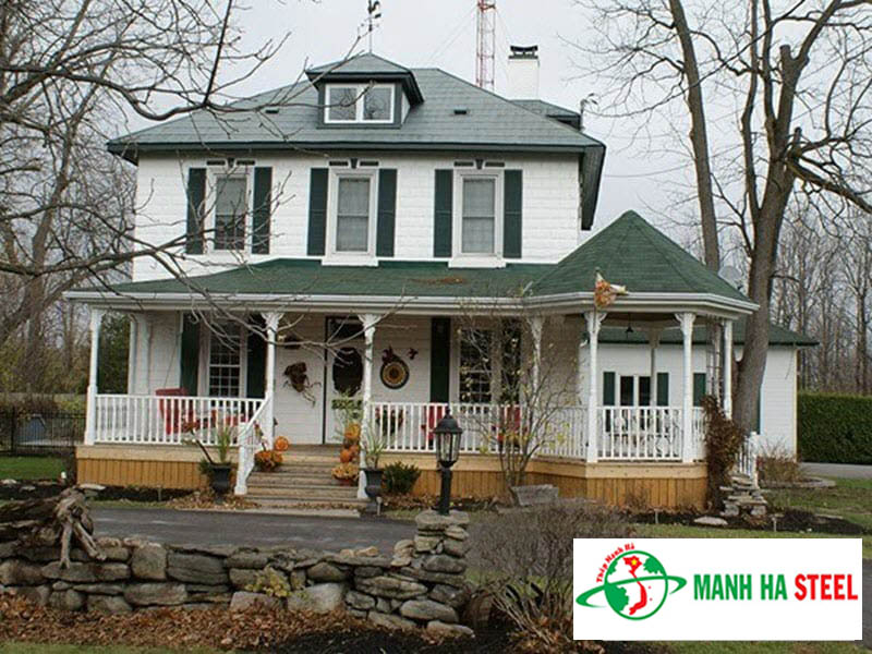 Mẫu nhà lợp tôn xanh rêu giả ngói hiện đại