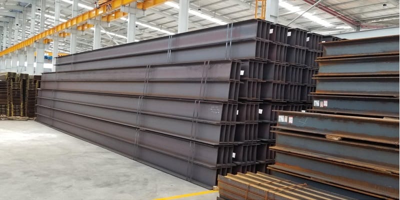 Thép hình H được sản xuất theo tiêu chuẩn quốc tế, chuyên dùng cho các dự án chịu tải lớn