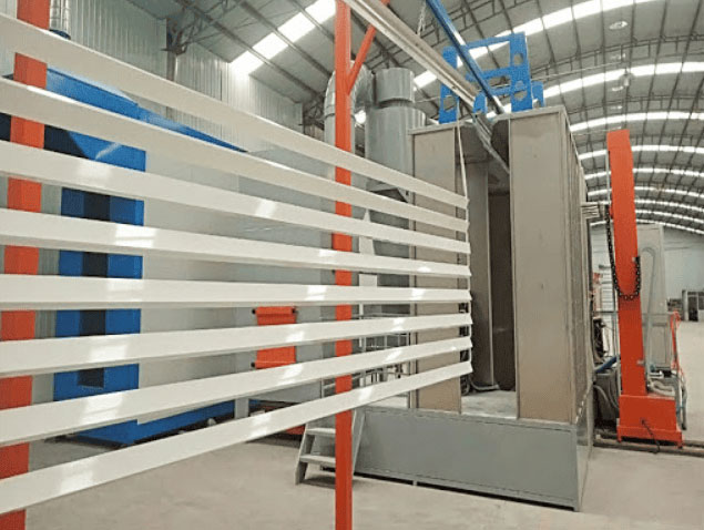 Sắt hộp sơn tĩnh điện màu trắng trong trang trí nội thất