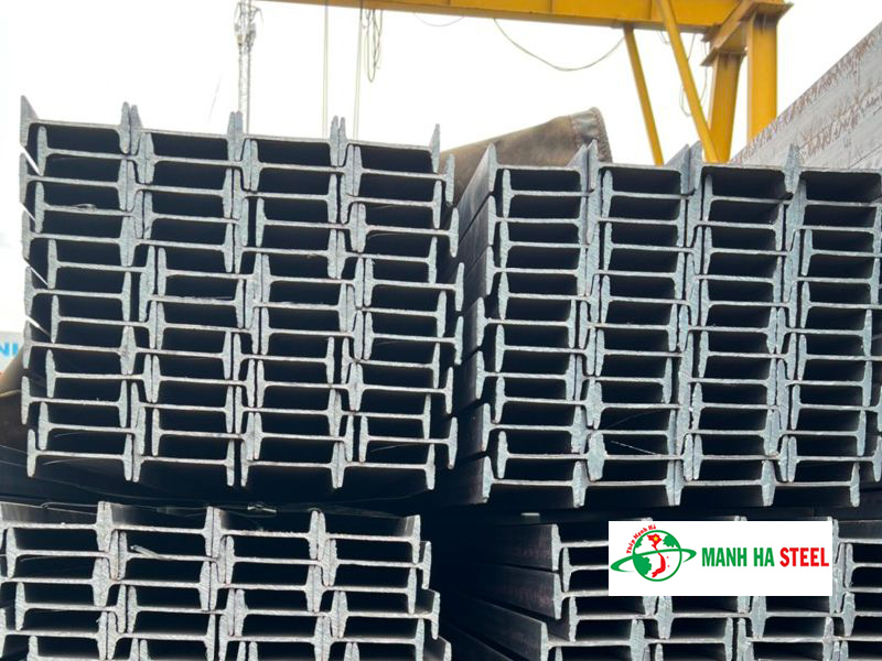 Thép I120 có chiều cao bụng là 120mm, sản xuất băng phương pháp đúc, rất cứng cáp, chịu lực tốt