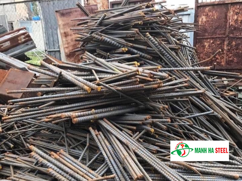 Thép xây dựng tái chế là thép xây dựng đã qua sử dụng được thu thập và xử lý để sản xuất ra các loại sắt thép mới