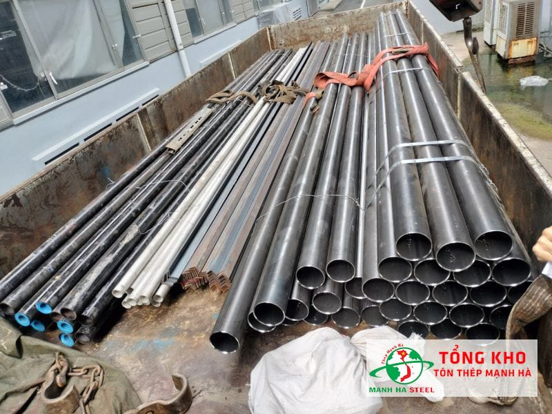 Tìm hiểu các thông tin về ống thép mạ kẽm Minh Ngọc và giá mới nhất của sản phẩm