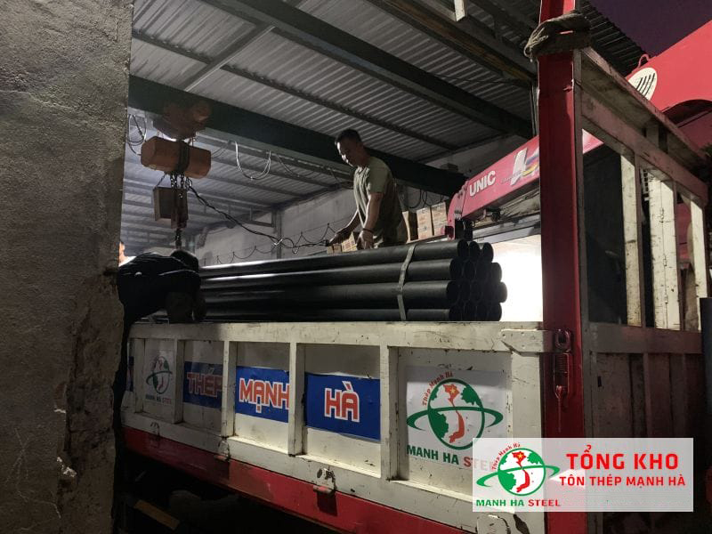 Tìm hiểu các thông tin và giá mới nhất thép ống Nhật Quang