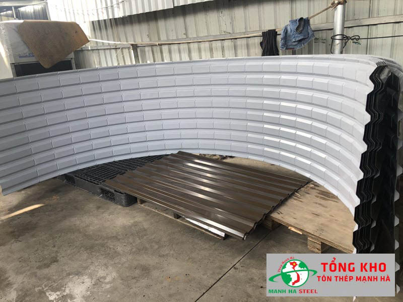 Tôn 9 sóng chính hãng nhà máy lớn, có đủ chứng từ CO, CQ