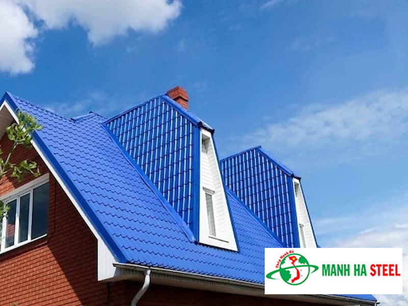 Mái nhà tôn giả ngói xanh dương hiện đại