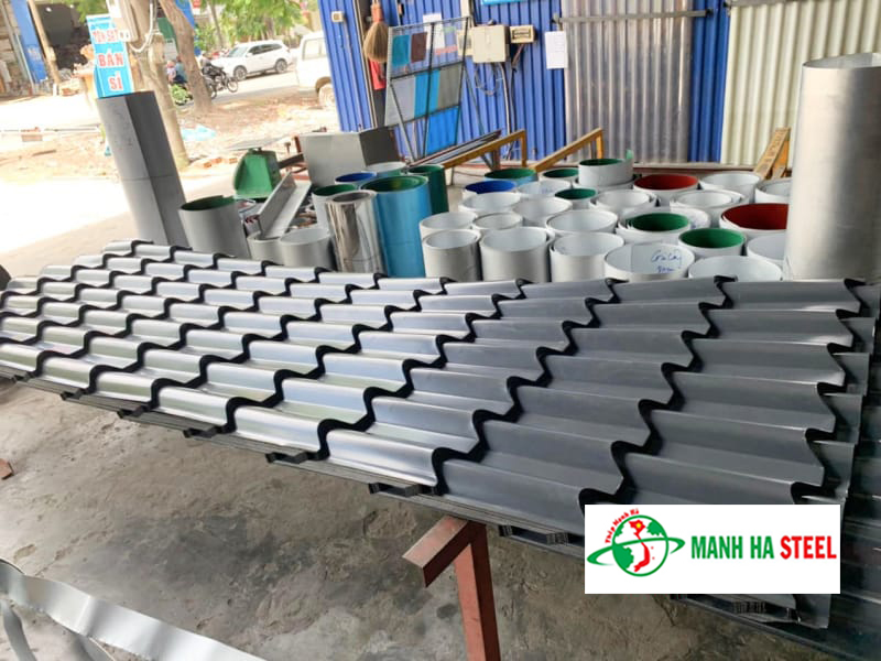 Tôn giả ngói Nam Hưng