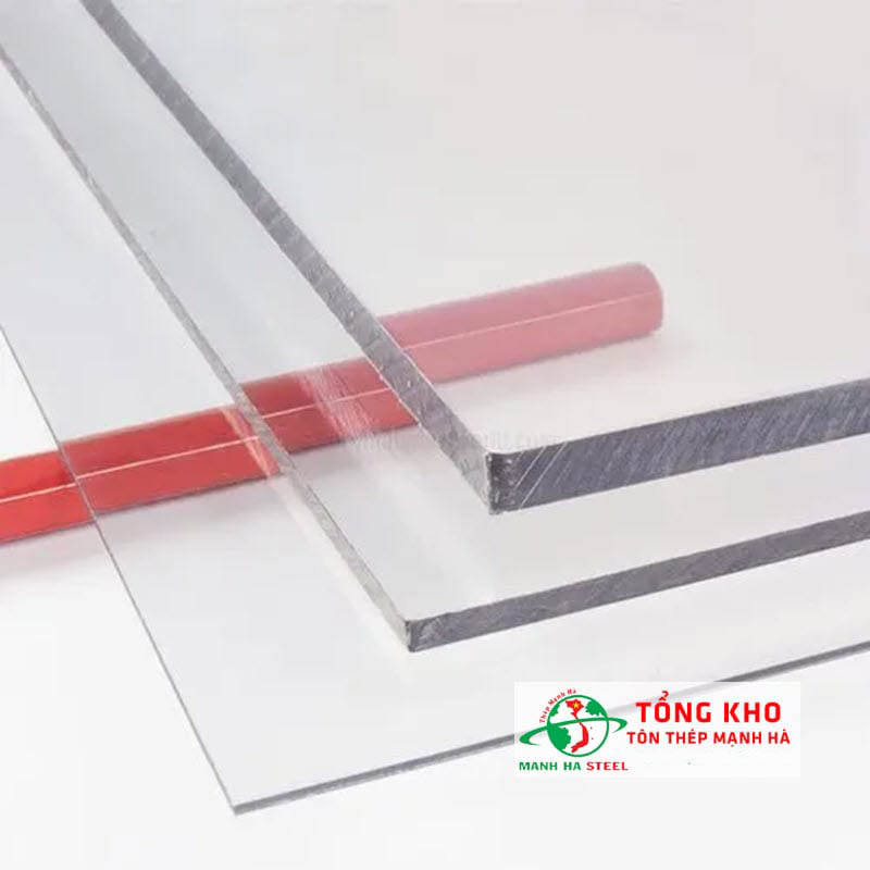 Tôn nhựa phẳng đặc ruột poly