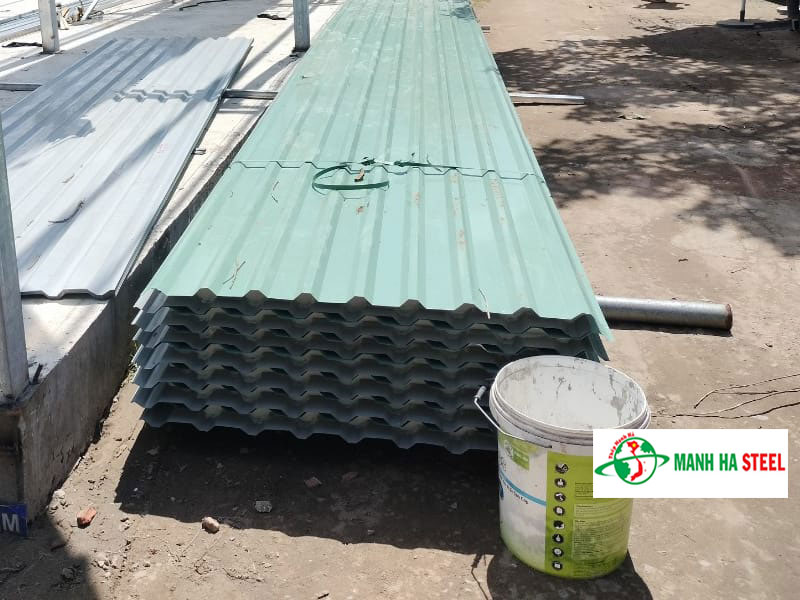 Tôn cách nhiệt PU 2 lớp