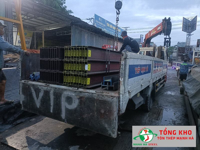 Đại lý inox Mạnh Hà cung ứng thép I300 chính hãng, CK 3 - 7%