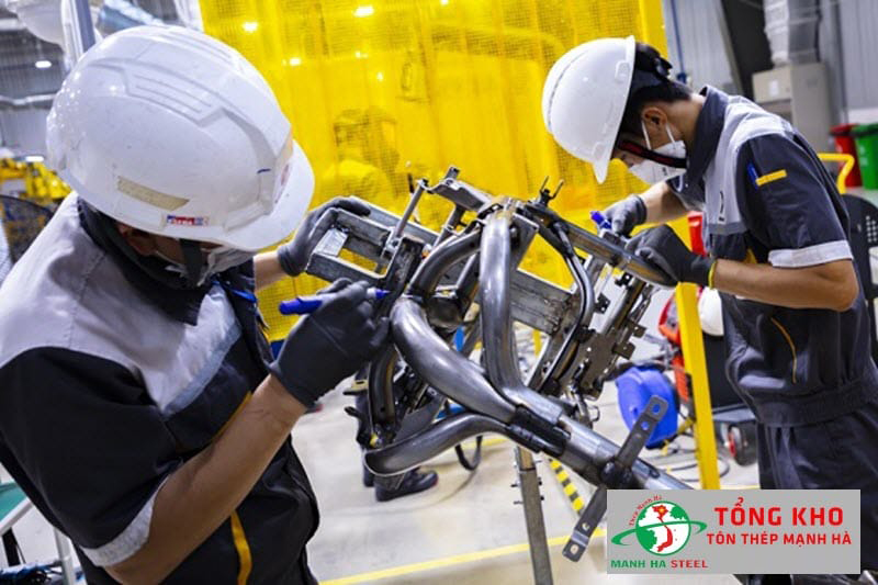 Gia công sản xuất phương tiện giao thông