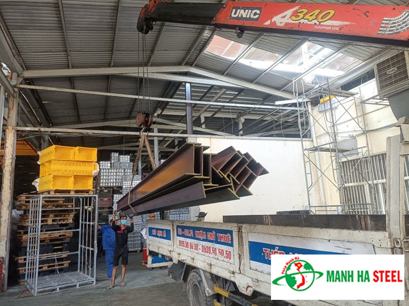 Vận chuyển thép hình I tới tận công trình khu vực TPHCM, miền Nam