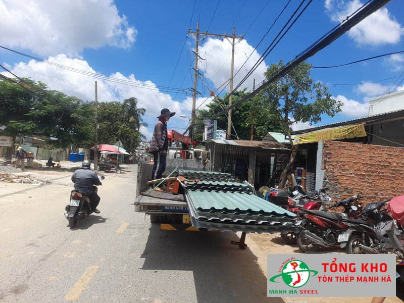 Tư vấn chọn tôn màu nâu phù hợp với nhu cầu