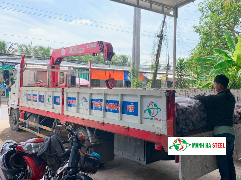 Ống Inox Công Nghiệp TVL Ø114mm: Đặc Điểm, Thông Số Kỹ Thuật Và Ứng Dụng