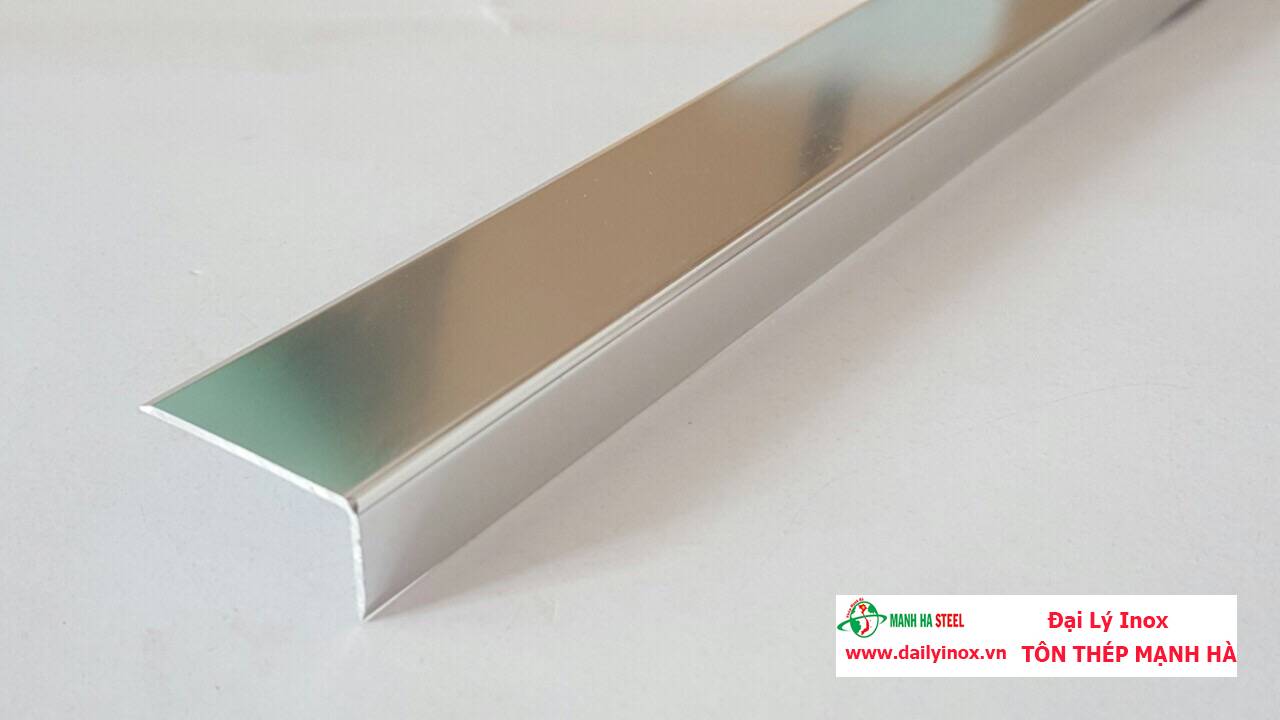 Nẹp Inox L30
