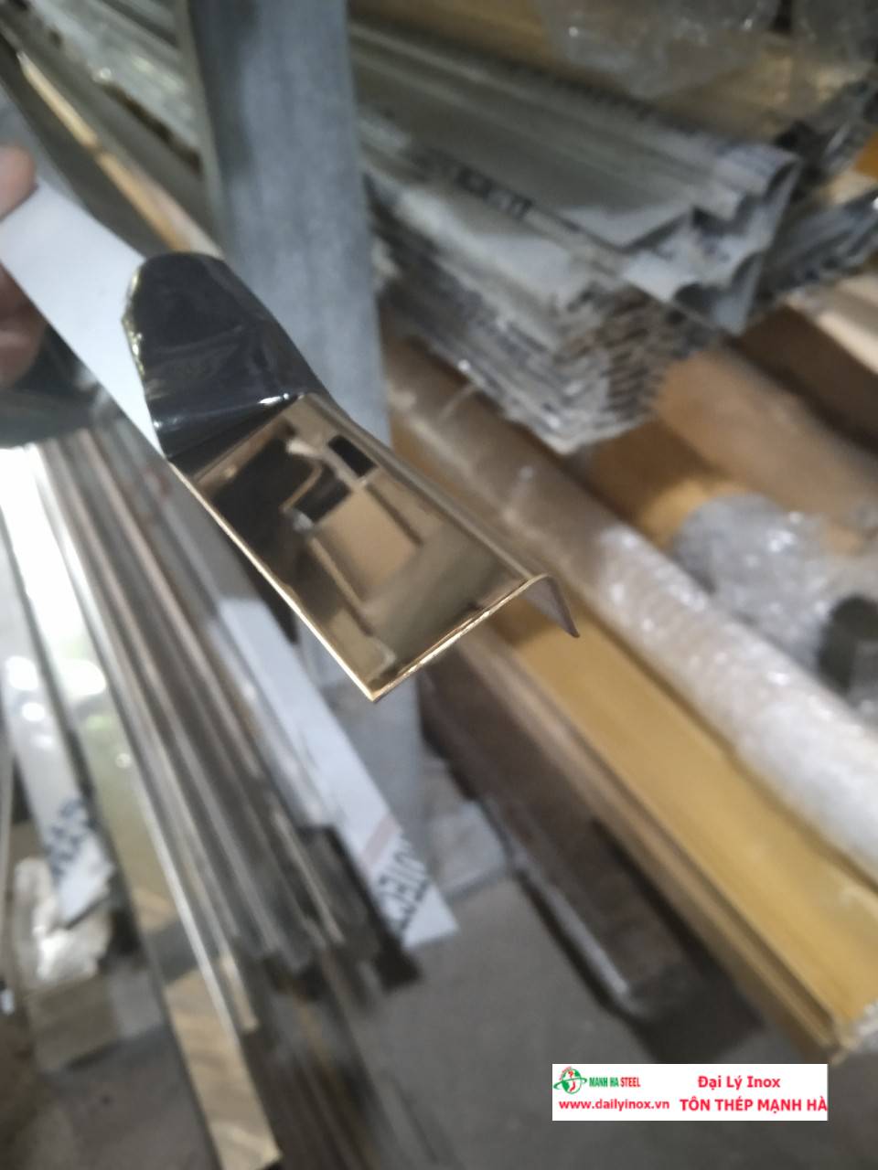 Nẹp Inox L25