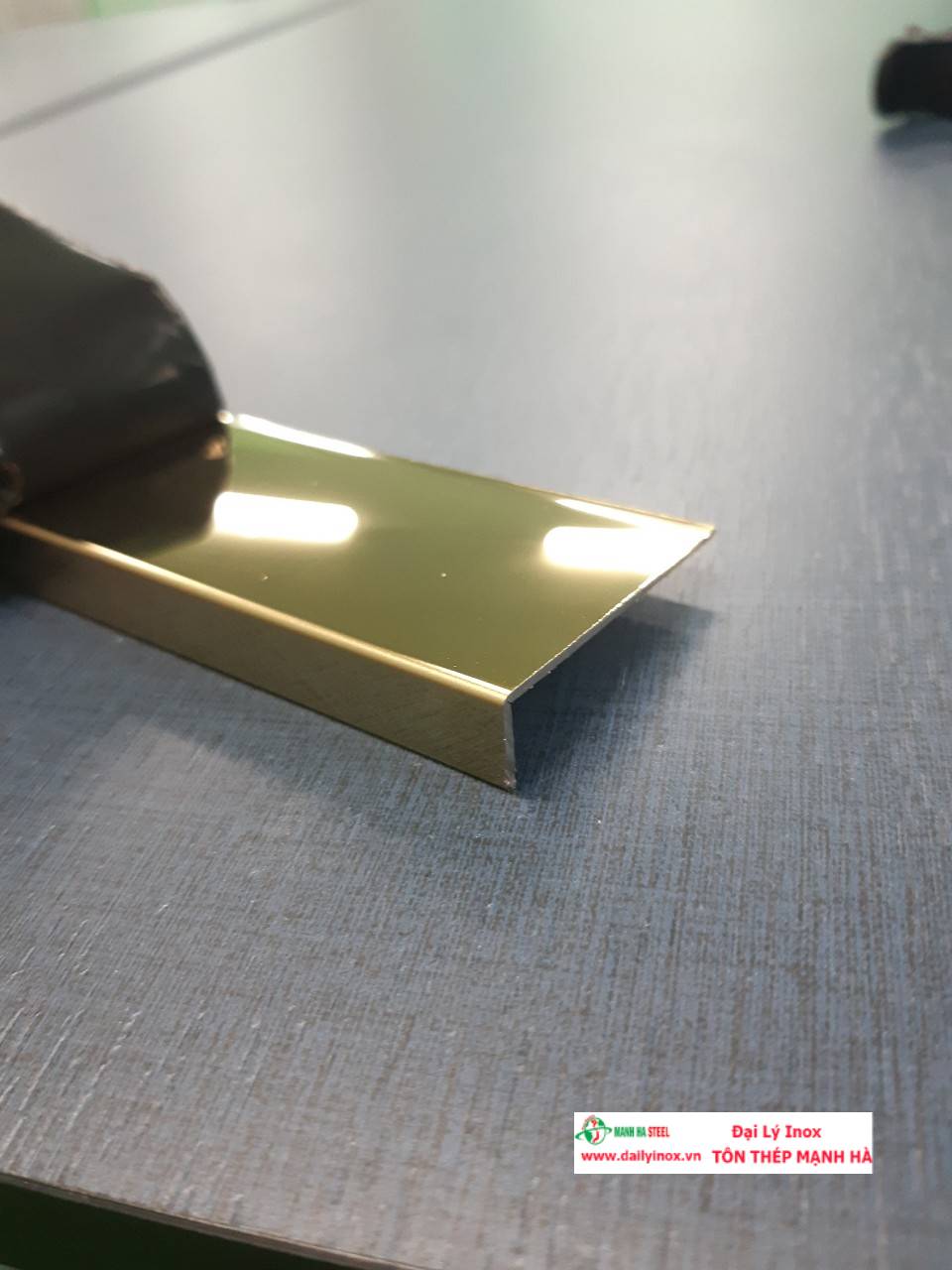 Nẹp Inox L25
