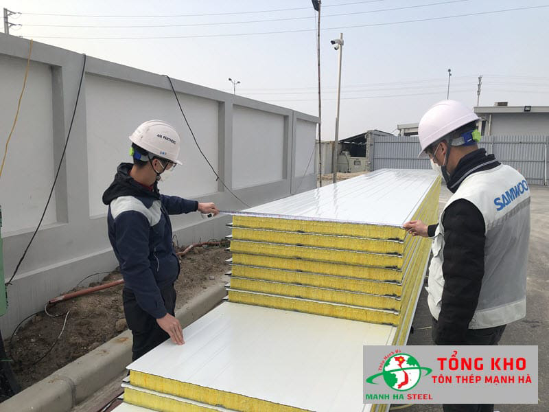 Bảng Báo Giá Tôn Panel - Giá Tấm Panel Tôn Xốp Mới Nhất