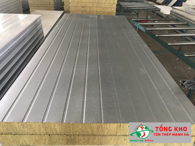 Bảng Báo Giá Tôn Panel - Giá Tấm Panel Tôn Xốp Mới Nhất