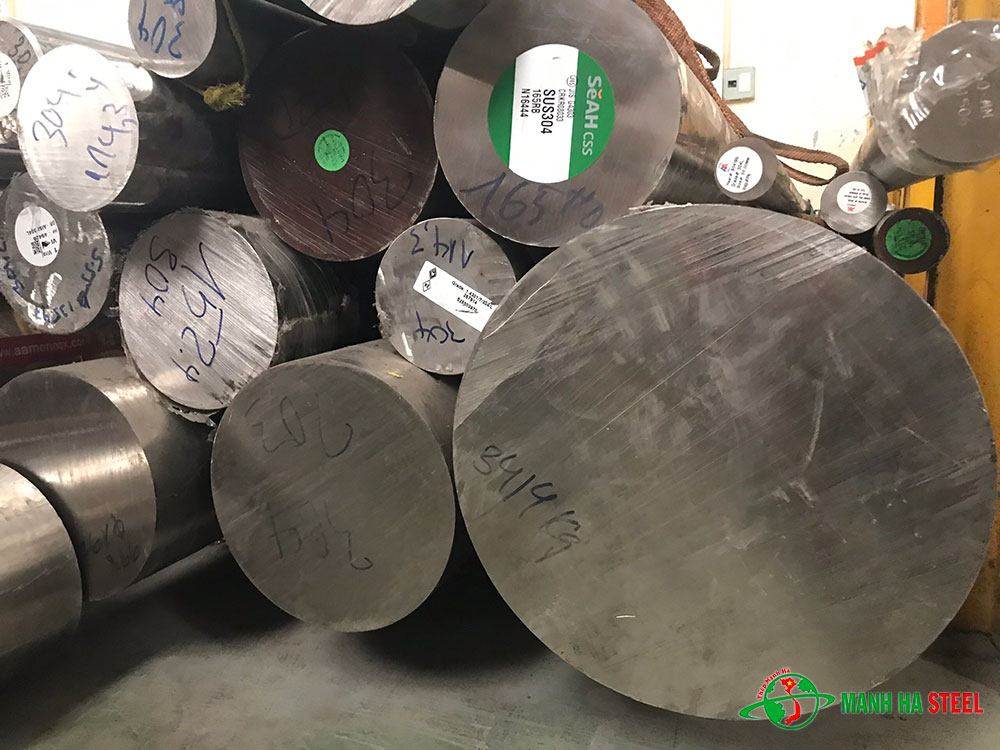 Tròn trơn láp đặc inox phi 100ly