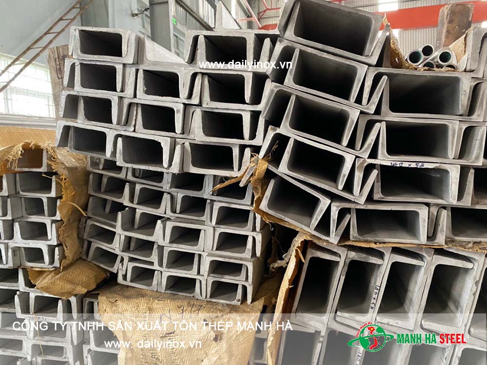 U inox dập chấn 30x60x30mm - Đại lý inox Mạnh Hà
