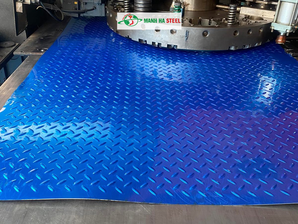 Tấm inox chống trượt dạng đúc là gì? Các loại tấm inox chống trượt đúc ...